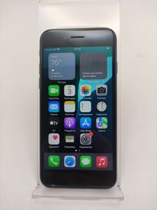 Б/в Мобільний телефон Apple iphone se 2020 64gb 01-200912779