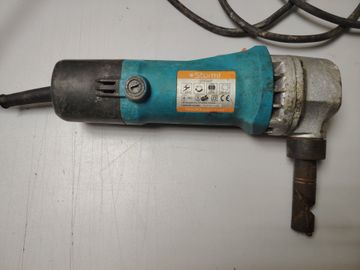 Б/в Електроножиці Sturm es9060p 01-200915369