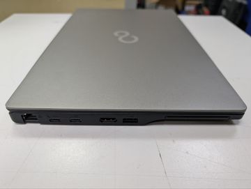 Б/в Ноутбук Fujitsu 14/core i5-1235u ddr5/16gb ddr4/hdd *відсутній/ssd 1000 gb/*інтегрована 01-200909010