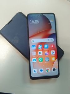 Б/в Мобільний телефон Xiaomi redmi 14c 4/128gb 01-200916379