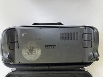 Б/в Ігрова приставка Valve steam deck oled 512 gb 01-200936855