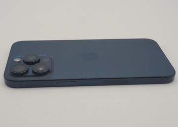 Б/в Мобільний телефон Apple iphone 15 pro max 256gb esim 01-200900190