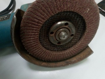 Б/в Кутова шліфмашина Makita 9558hnr 01-201019070