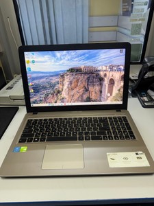 Asus 15/pentium n4200 ddr3/4gb ddr3/hdd 500 gb/ssd *відсутній/geforce 920mx 2gb
