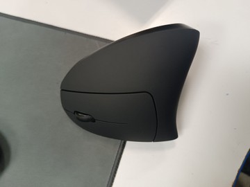 Б/у Мышь Trust verto wireless vertical ergonomic 01-201032350