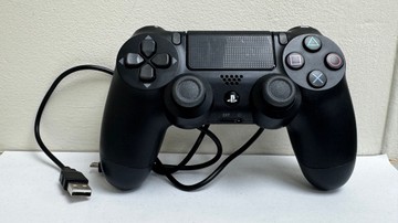 Б/в Геймпад Sony dualshock 4 v2 01-201024179