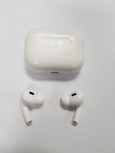 Б/в Навушники Apple airpods pro 2nd generation with magsafe charging case usb-c 01-201053416