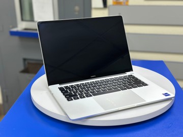 Б/в Ноутбук Xiaomi 15/core i7-11370h ddr4/16gb ddr4/hdd *відсутній/ssd 500 gb/geforce mx450 2gb 01-201078759