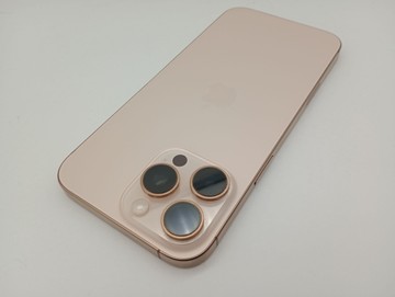 Б/в Мобільний телефон Apple iphone 16 pro max 256gb 01-201002154