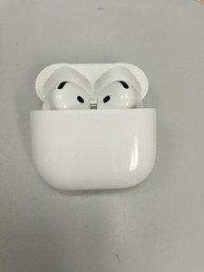 Б/у Навушники Apple airpods 4 with active noise cancellation 01-201099684
