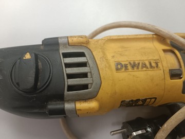 Б/в Перфоратор Dewalt d25143-ks 01-201104324