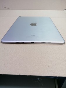 Б/в Планшет Apple ipad pro 10,5" wifi a1709 256gb 3g 01-201126435