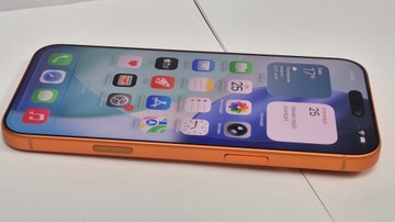 Б/в Мобільний телефон Apple iphone 17 pro max 256gb 01-201137229