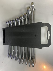Б/в Набір ключів Intertool ht-1202 01-201155529