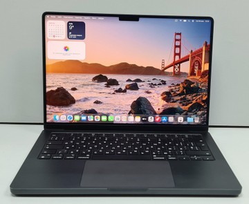 Б/в Ноутбук Apple macbook pro 14" late 2024 01-201179570