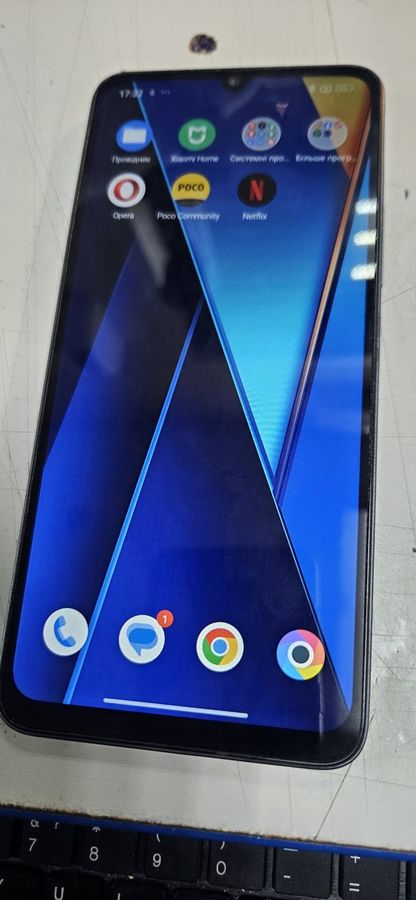 Poco c65 8/256gb