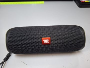 01-200757756: Jbl flip 5
