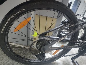 01-200781722: Author a-matrix dd 24