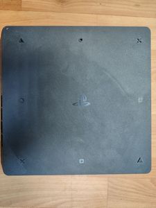 01-200781423: Sony playstation 4 500gb