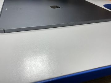 Б/в Планшет Apple ipad pro 12.9 2021 wi-fi 128gb 01-200804507