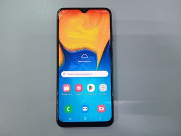 Б/в Мобільний телефон Samsung galaxy a20 a205fn 3/32 01-200808438
