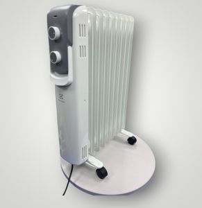 Б/в Обігрівач Electrolux eoh/m-7209 01-200795015