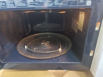 Б/в Мікрохвильова піч Samsung ge83krw-1 01-200834437