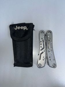 Б/у Мультитул Jeep stainless 2cr 01-200833628