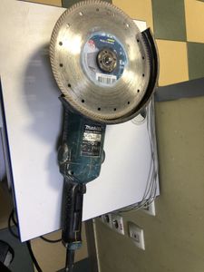 Б/в Кутова шліфмашина Makita ga9050 01-200835485