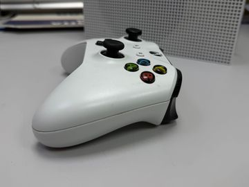 Б/в Ігрова приставка Microsoft xbox one s 1tb 01-200876756