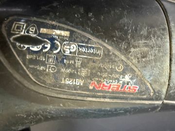 Б/у Угловая шлифмашина Stern ag125a 01-200878511