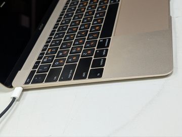 Б/в Ноутбук Apple macbook a1534 12" core m 1,1ghz/ram8gb/ssd256gb/intel hd graphics 5300 01-200896706