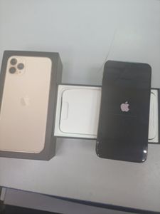 Б/в Мобільний телефон Apple iphone 11 pro max 256gb 01-200898637
