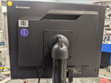 Б/в Монітор Lenovo l192p 01-200873537