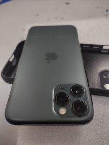 Б/в Мобільний телефон Apple iphone 11 pro 256gb 01-200903690