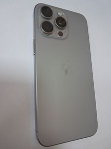 Б/в Мобільний телефон Apple iphone 15 pro max 256gb 01-200874304