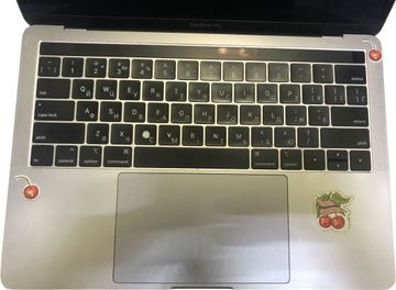 Б/в Ноутбук Apple a1989 / macbook pro 13,3"/ core i7 2,7ghz/ ram16gb/ ssd256gb/ intel iris plus graphics 655 01-200864913