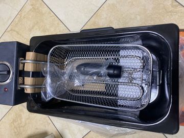 Б/в Фритюрниця Russell Hobbs 19773-56 01-200919430