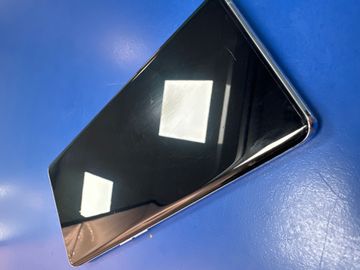 Б/в Мобільний телефон Oppo reno6 pro 5g 12/256gb 01-200922787