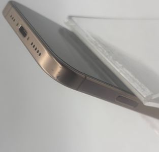 Б/в Мобільний телефон Apple iphone 16 pro 256gb 01-200828866