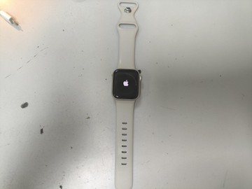 Б/в Смарт-годинник Apple watch se gps 40mm 01-200927662