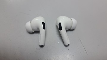 Б/в Навушники Apple airpods pro 2nd generation with magsafe charging case usb-c 01-200933602