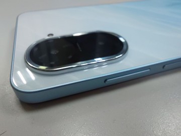 Б/в Мобільний телефон Xiaomi redmi a5 4/128gb 01-200935526