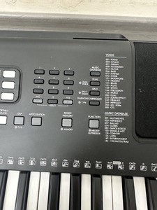Б/у Синтезатор Yamaha psr-e373 01-200938724