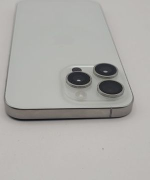 Б/в Мобільний телефон Apple iphone 15 pro max 256gb esim 01-200900191