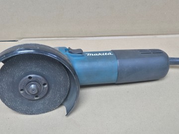 Б/в Кутова шліфмашина Makita 9558nb 01-200954840
