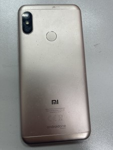 Б/у Мобільний телефон Xiaomi mi a2 lite 4/64gb 01-200973952