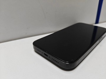Б/в Мобільний телефон Apple iphone 14 pro 512gb 01-200986509
