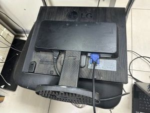 Б/в Монітор Lg flatron l1953s 01-201003966