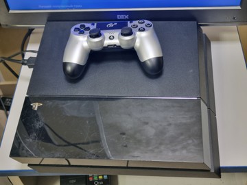 Б/у Игровая приставка Sony playstation 4 500gb 01-200995132